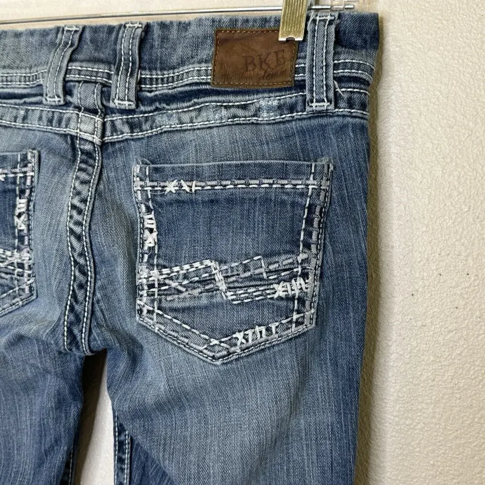 BKE‎ Denim Sabrina Crop Jeans Womens Size 26 Medium Wash Distressed Thick Stitch
